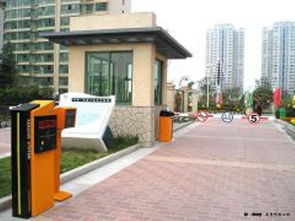 智慧停車系統(tǒng)一站式解決方案 專業(yè)研發(fā)、生產(chǎn)與售后服務(wù)的引領(lǐng)者